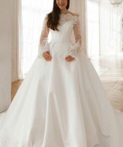 Extra Convertible Wedding Dress Steltella (Basic dress + bolero + bow + detachable skirt)