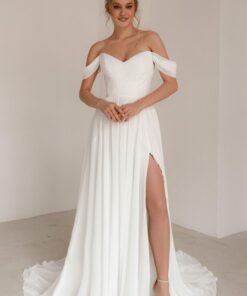 Chiffon Wedding Dress Marit With High Leg Slit
