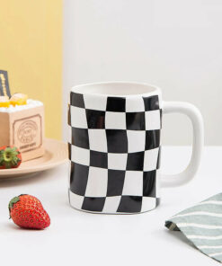 wholesalers-modern-checkerboard-irregular-luxury-custom-logo-christmas-ceramic-coffee-mugs-mugs-ceramic