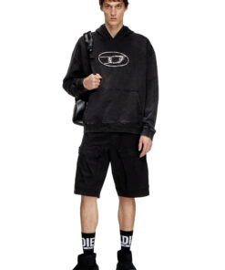 Cargo shorts in faded organic cotton