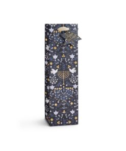laurel-menorah-gift-bag-wine